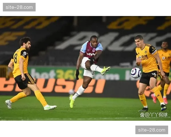 降级区三队深陷泥潭 狼队伯恩利西汉姆保级前景黯淡